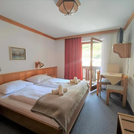 Tuerlwand Hotel 3*