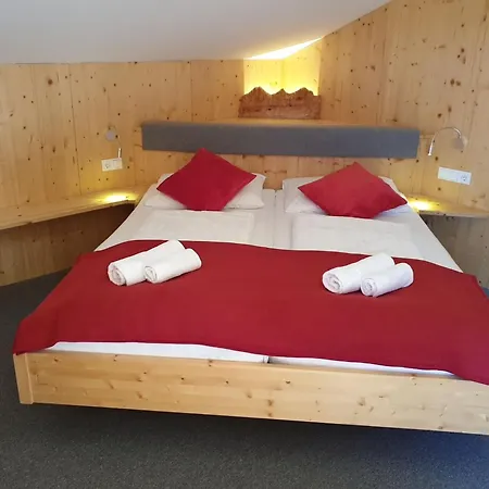 Hotell Tuerlwand Ramsau am Dachstein